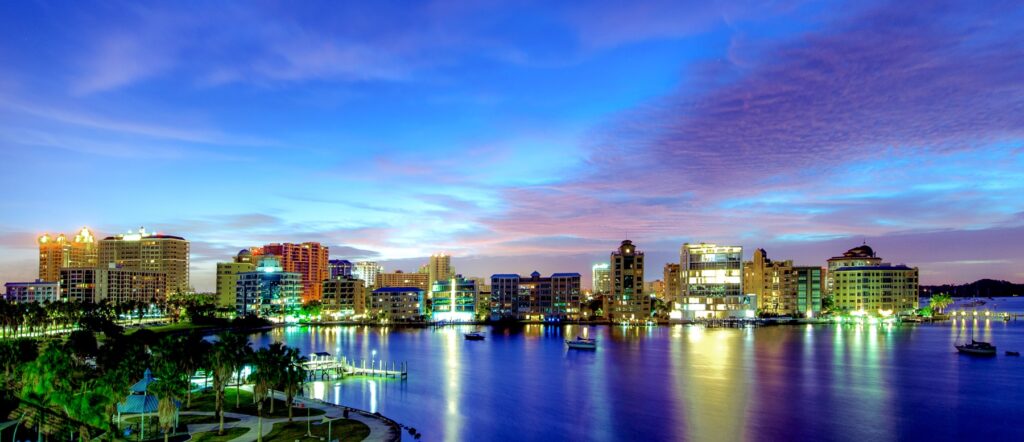 Southwest Florida coastal and golf community homes in Sarasota, Tampa, Bradenton and Lakewood Ranch